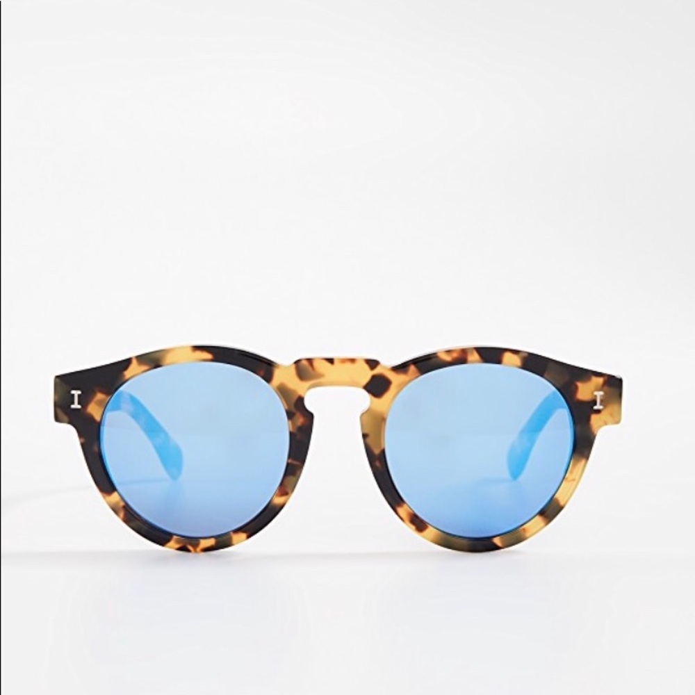 Illesteva leonard mirrored sunglasses